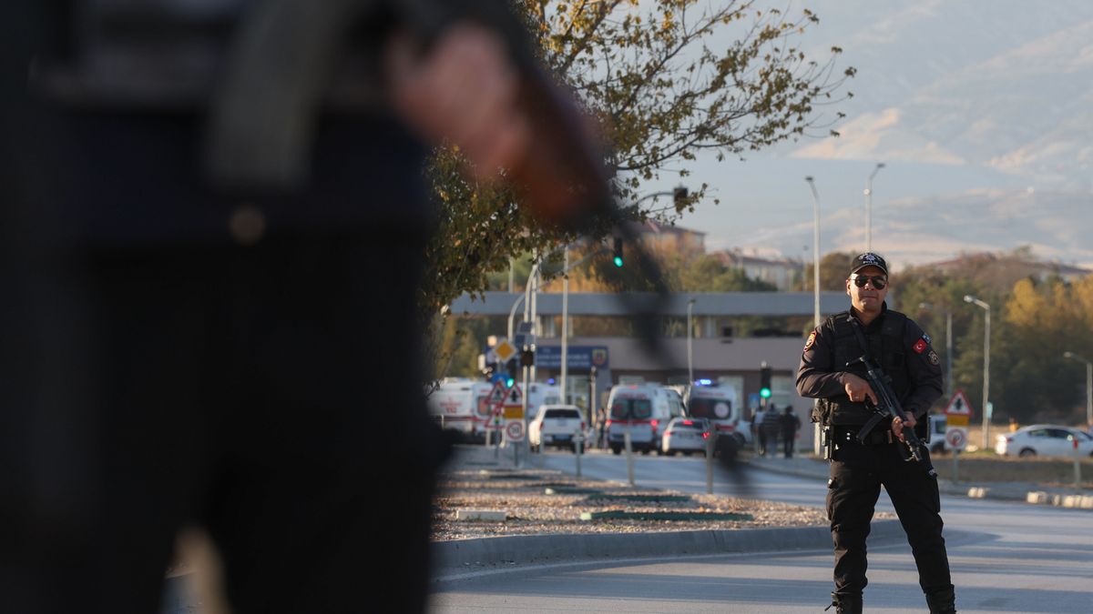 Turkish security forces stand on alert following a terror attack by the PKK.