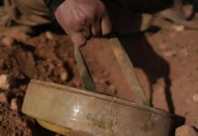 Floods Raise Landmine Threat Across Eastern Syria